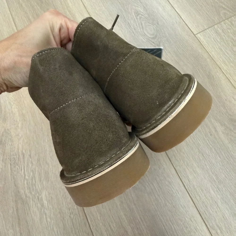 Clarks Mens Bushacre 3 Olive Suede Chukka Desert Boots Sz 10 OrthoLite 26153531